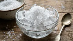 How to mix ice and salt at home: why it is recommended and what it is used for.